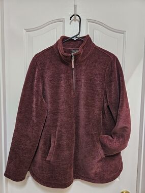 Half-Zip Plush Pullover Sweater - Burgundy Woman's quarter zip fleece- Large